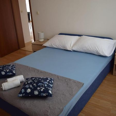 Apartments Marta Kastel Novi Екстер'єр фото