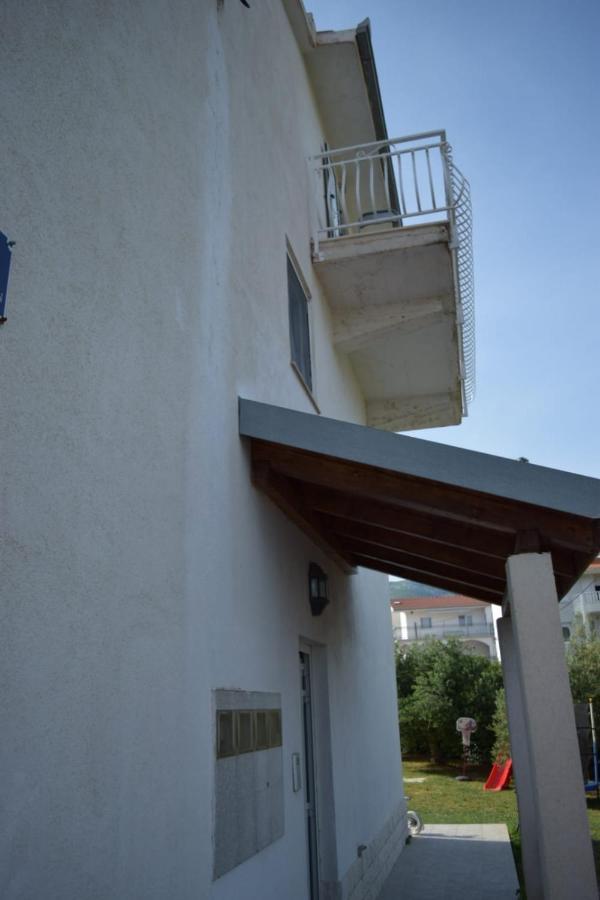 Apartments Marta Kastel Novi Екстер'єр фото