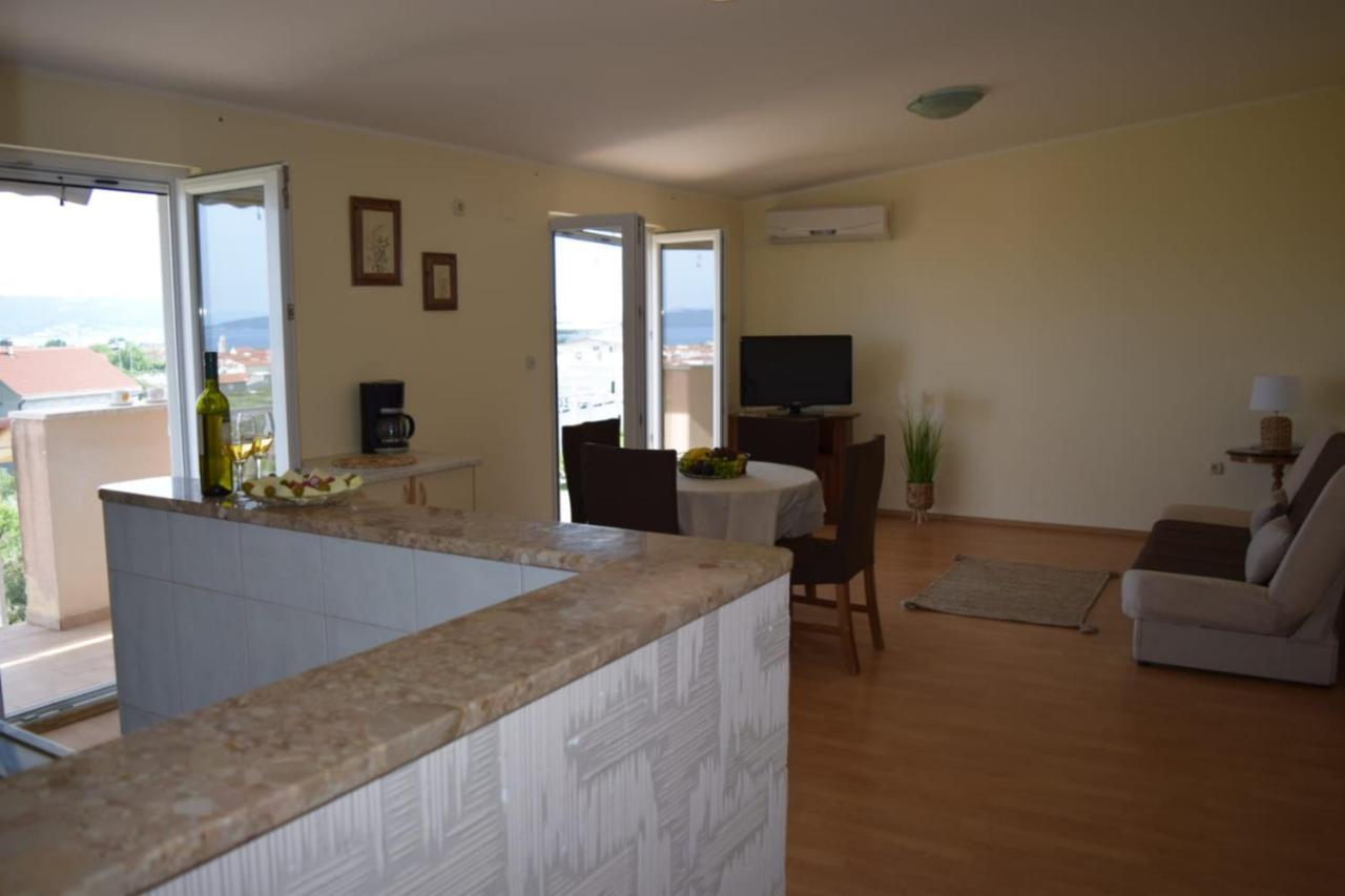Apartments Marta Kastel Novi Екстер'єр фото