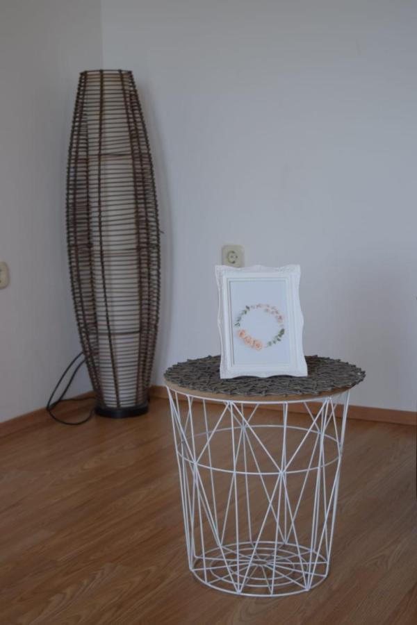 Apartments Marta Kastel Novi Екстер'єр фото