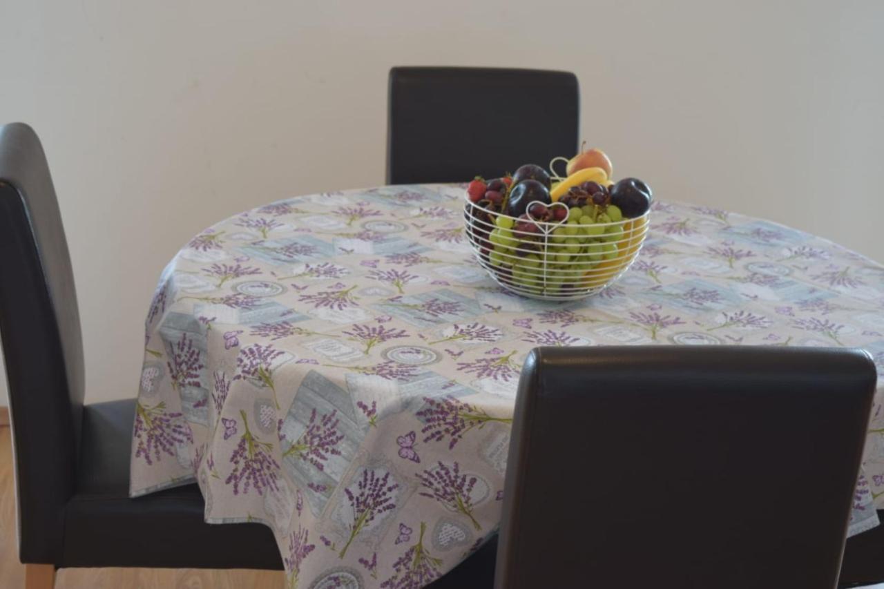 Apartments Marta Kastel Novi Екстер'єр фото