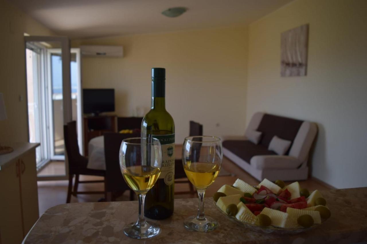 Apartments Marta Kastel Novi Екстер'єр фото