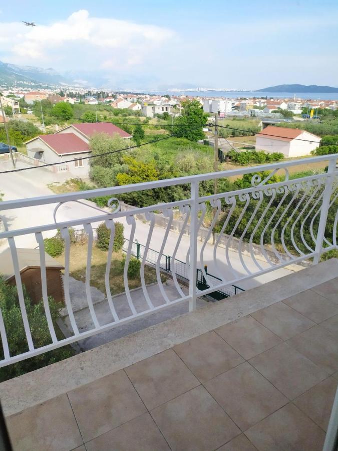 Apartments Marta Kastel Novi Екстер'єр фото