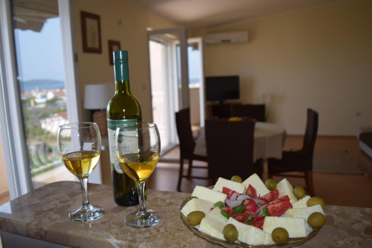 Apartments Marta Kastel Novi Екстер'єр фото