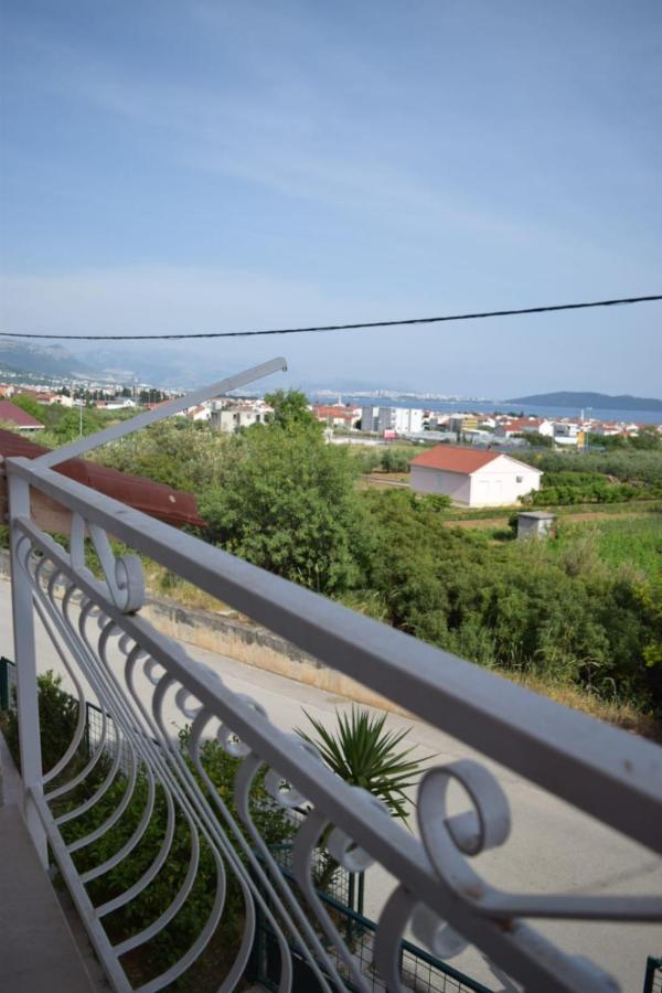Apartments Marta Kastel Novi Екстер'єр фото
